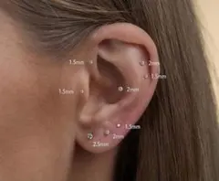 ラブレットスタッド ボディピアス インターナル 軟骨ピアス 片耳1.5mm