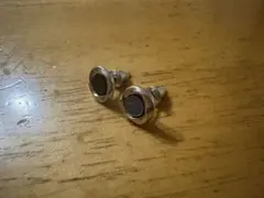モビウススタッドピアス 両耳用