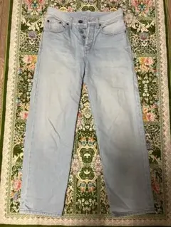 ハイライズテーパードデニム　ライトブルー ストレートデニム H