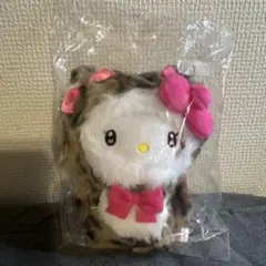 新品 ハローキティ ヒョウ柄 ぬいぐるみ マスコットポーチ