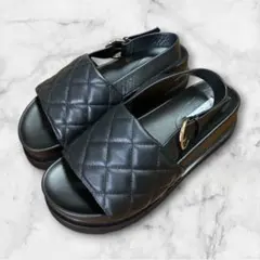 ✨ UNITED ARROWS キルティングレザーサンダル 38 ブラック ✨のサムネイル