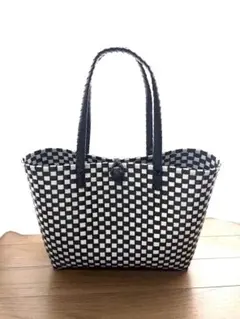 【未使用品】黒×白 かごバッグ