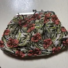 ZARA 花柄刺繍 クラッチバッグ