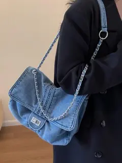 Item thumbnail for item c585db39-5d82-4142-bdd5-0c78127f4df0