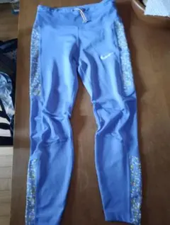 NIKE ナイキ　レディース　ジムトレーニングレギンスのサムネイル
