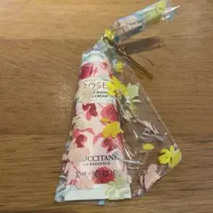 L'OCCITANE ローズ ハンドクリーム 30mlのサムネイル