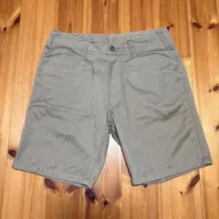 BEN DAVIS ベンデイビス ショートパンツ ベージュ　サイズ30のサムネイル