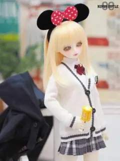 Item thumbnail for item e09d2bab-8110-4ed1-91e1-75c6397a8736