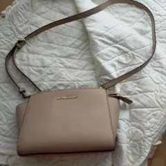 Item thumbnail for item 8a1f81c6-0cb1-4d23-9d38-f50ed7970139