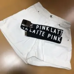 ホワイトパンツ ベルト付き