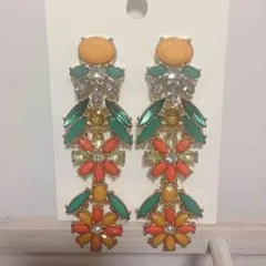 ⑩H&Mの大きめフラワーピアス