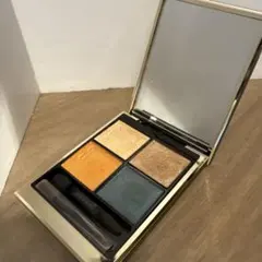 SUQQU シグニチャーカラーアイズ08風撫