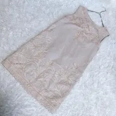 【未使用級】グレース コンチネンタル（F）ノースリーブ ひざ丈ワンピース 刺繍