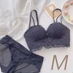 031ブラックM ノンワイヤー　ブラジャーショーツセット 脇高　盛りブラ　楽ブラ