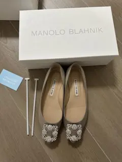 Manolo Blahnik サンダル ピンク ビジュー 36 - メルカリ