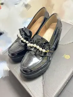 rojitaパールチェーンフリルローファー Mサイズ 23cmのサムネイル