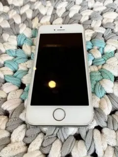 Apple iPhone 5s ゴールド　本体　16gb