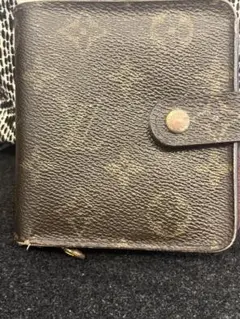 Louis Vuitton モノグラム 二つ折り財布
