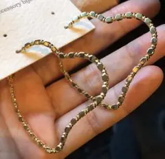 【No.100】可愛いアンティーク調ゴールドドットハート♡リングフープピアス新品