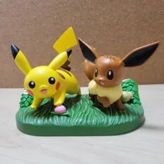 ピカチュウ＆イーブイ 　ラストワン賞　ビネットフィギュア