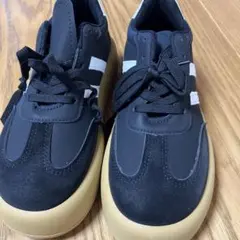 ローカット 厚底ラインスニーカーのサムネイル