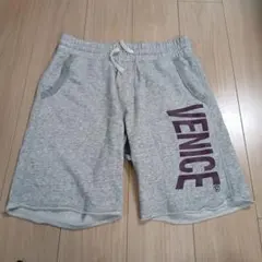 H&M　ショートパンツ　VENICEのサムネイル
