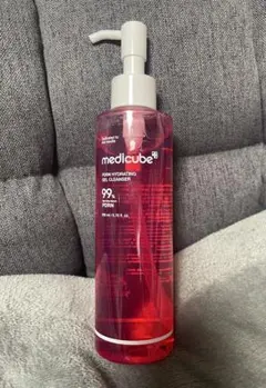 メディキューブ　PDRN HYDRATING GEL CLENSER