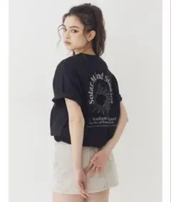 EVRIS Tシャツ 新品未使用 タグ付きのサムネイル