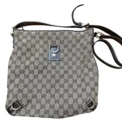 GUCCI アビー金具 GGキャンバス ショルダーバッグ 肩掛け 斜め掛け