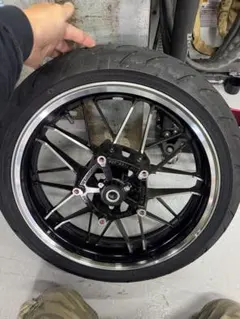 カワサキ　Z900RS　純正ホイール　フロント・リア　前後セット カワサキZ900RS前後純正ホイールの値段と価格推移は？｜10件の