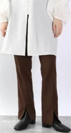 ローリーズファーム　フレアパンツ