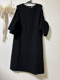FRAY I.D 黒のフレア袖ひざ丈ワンピース