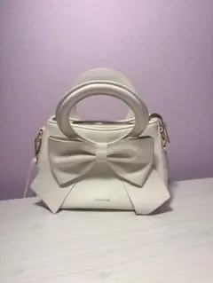 SHEIN リボン付きホワイトショルダーバッグ