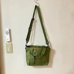 Item thumbnail for item 9d5eba19-5363-4a79-95b3-6f3509d88a61