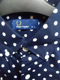 週末値下げ　FRED PERRY ドット柄 長袖シャツ S