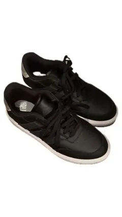adidas スニーカー ブラック