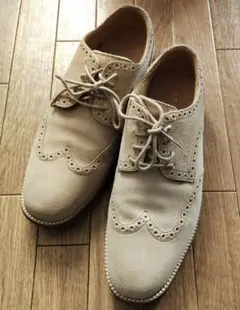 COLE HAAN　ベージュ スエード　ウィングチップ
