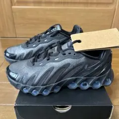 WMNS NIKE AIR MAX DN8（ブラック）23.5