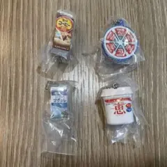 ミニチュアチャーム4種