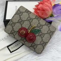 香港・マカオ限定/レア⭐️GUCCI コンパクトウォレット 二つ折り