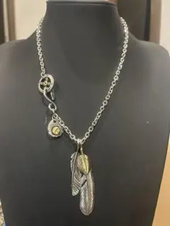 上金フェザーネックレス