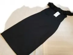 ZARA TRAFLUC ザラ トラファルック 膝下丈 タイトワンピース 新品のサムネイル