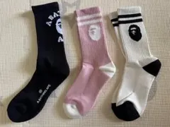 A bathing ape アベイシングエイプソックス 3足セット★新品未使用★のサムネイル