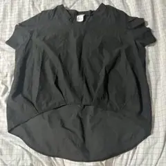 黒 Vネック 半袖シャツ　ブラウス