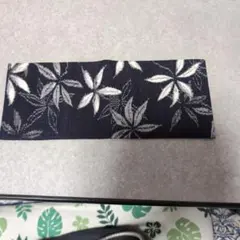 刺し子と藍染めの花瓶敷