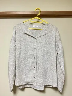 花柄長袖シャツ アイボリー.ベージュ系のサムネイル