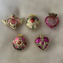 セーラームーン　変身コンパクトコンパクトミラーガチャ