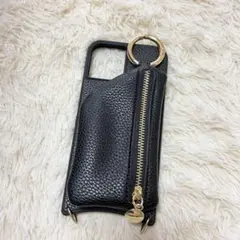 iPhone12用 ジップポケット付き レザー調 スマホケース ブラックのサムネイル