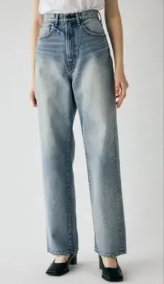 moussy マウジー　HW DAMAGE LOOSE STRAIGHT デニム