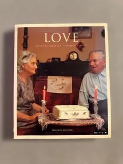 【写真集】『LOVE』世界中の写真家が「愛」をテーマに撮影した写真集 ※洋書